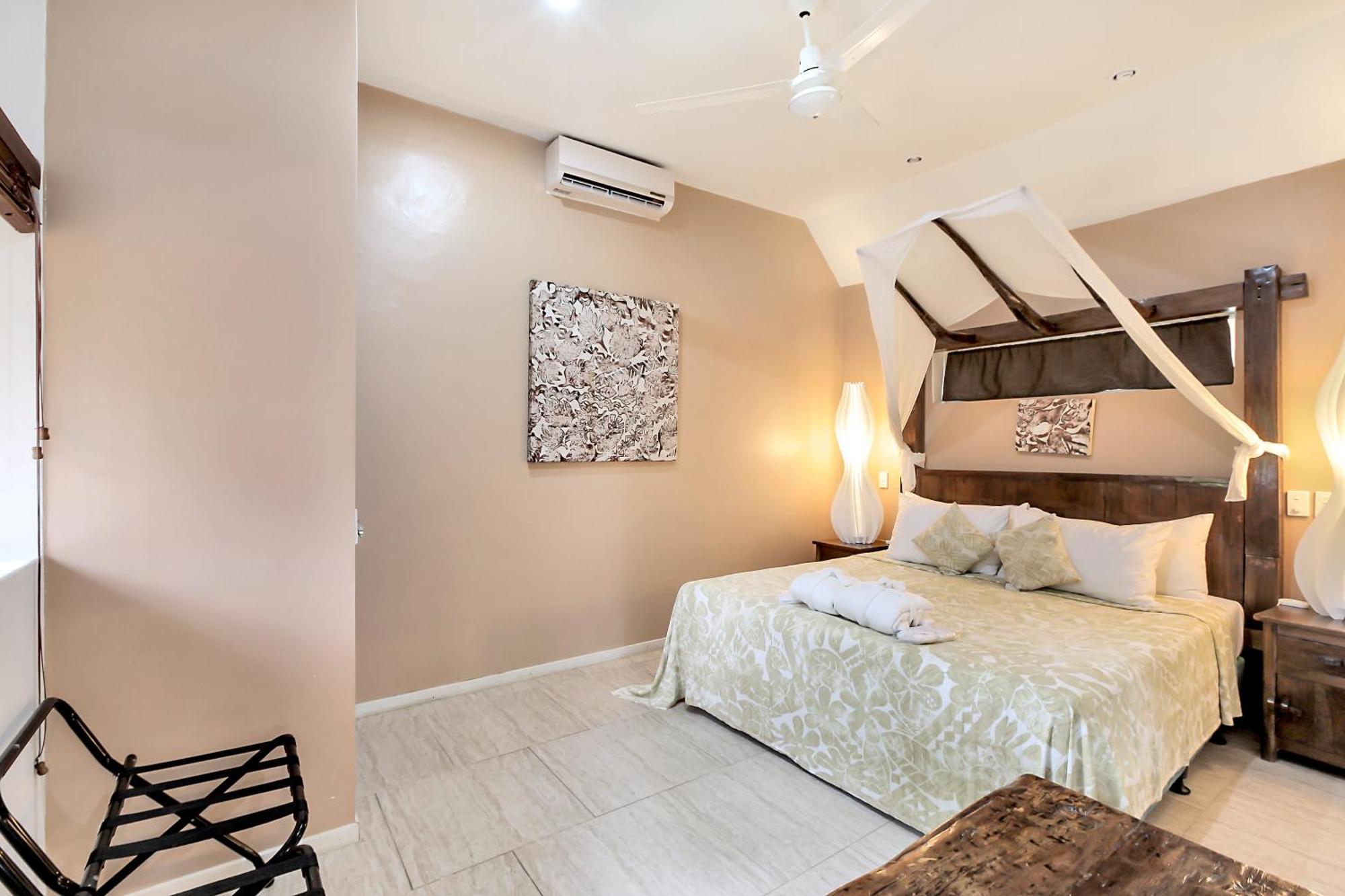 Crown Beach Resort & Spa (Adults Only) Ραροτόνγκα Εξωτερικό φωτογραφία