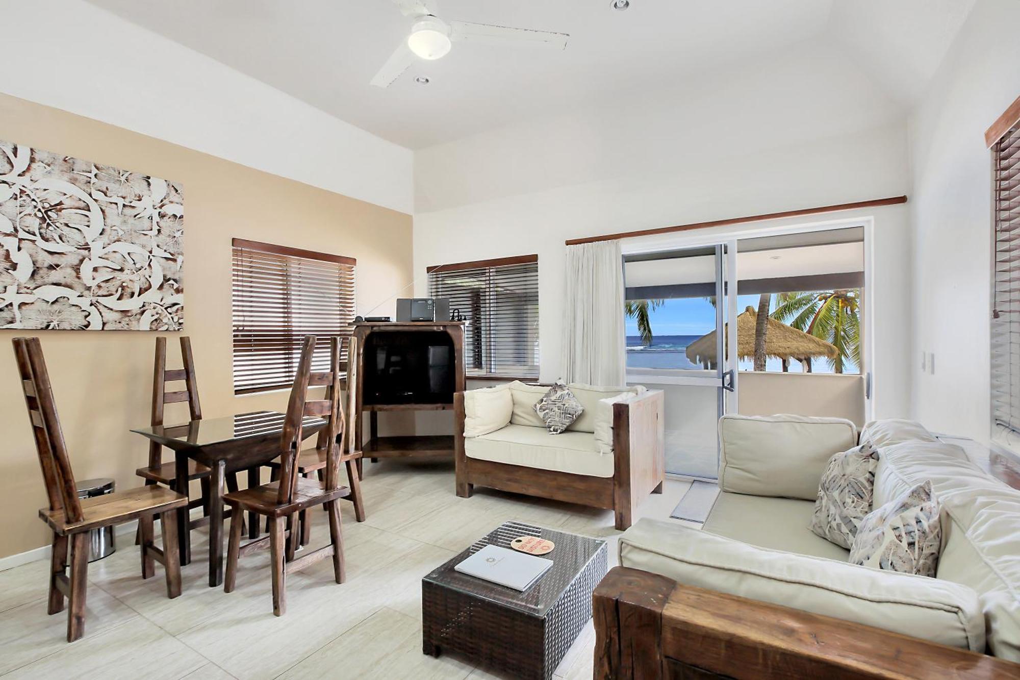 Crown Beach Resort & Spa (Adults Only) Ραροτόνγκα Εξωτερικό φωτογραφία